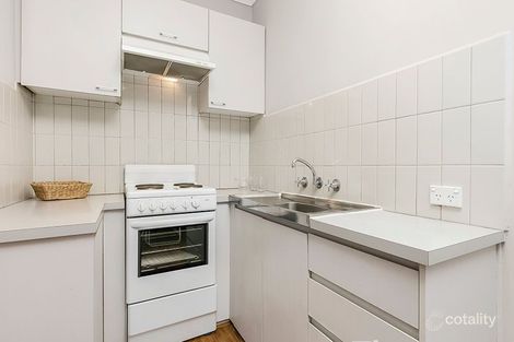 9/4 Holloway St, Ormond, VIC 3204