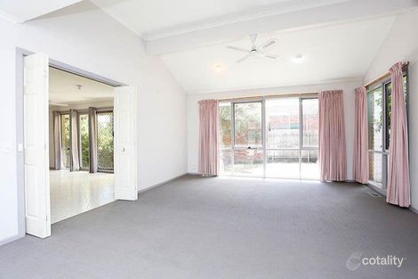 Property photo of 40 Mitre Crescent Berwick VIC 3806