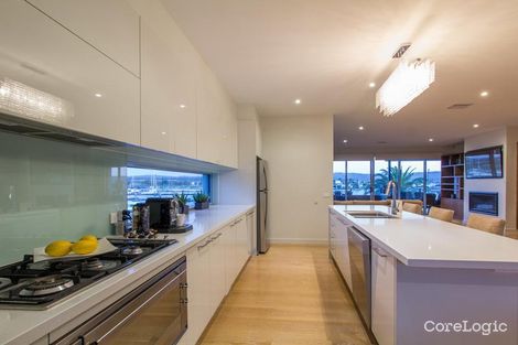 Property photo of 18 Harbourside Esplanade Safety Beach VIC 3936