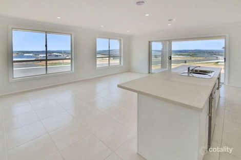 Property photo of 88 Graham Drive Kelso NSW 2795