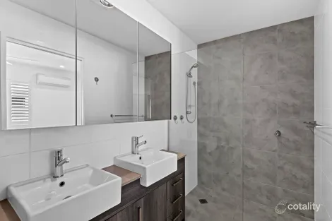 Property photo of 10/14 Orpen Street Greenslopes QLD 4120