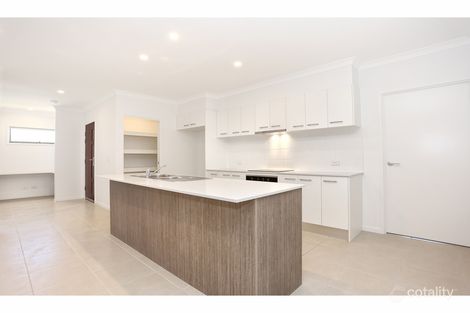 Property photo of 2/18 Cavalry Way Sippy Downs QLD 4556