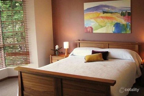 Property photo of 2 Sylvia Court Coromandel Valley SA 5051