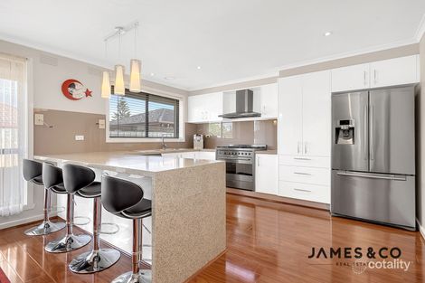 Property photo of 39 Sherwood Drive Thomastown VIC 3074