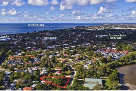 Property photo of 7 Pettit Crescent West Busselton WA 6280