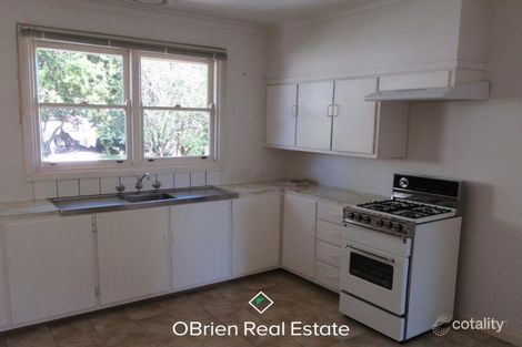 Property photo of 32 Bainbridge Avenue Seaford VIC 3198
