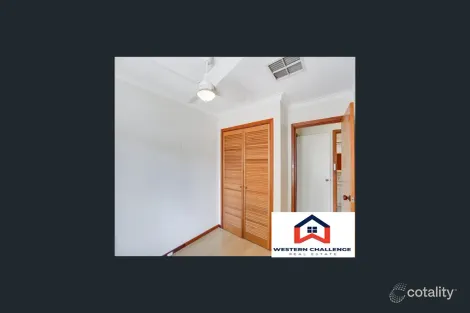 Property photo of 4 Dawlish Way Warnbro WA 6169