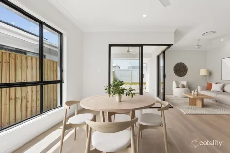 Property photo of 37 Hotham Crescent Banya QLD 4551