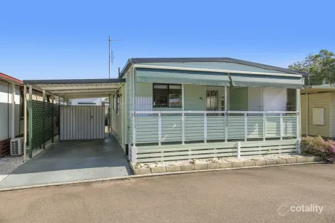 Property photo of 62/2 Mulloway Road Chain Valley Bay NSW 2259
