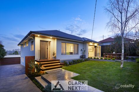 Property photo of 2 Ista Street Warragul VIC 3820