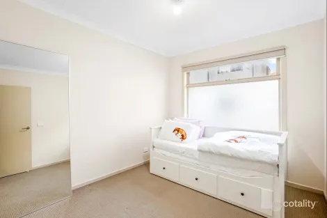 Property photo of 3/17-21 Cobaw Circuit Caroline Springs VIC 3023