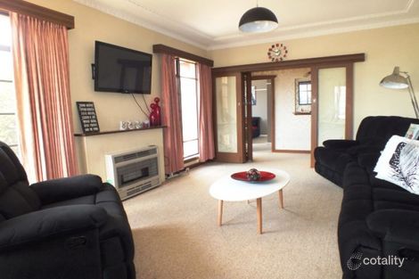 Property photo of 16 Rowlands Street Sebastopol VIC 3356