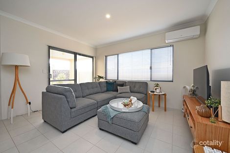 Property photo of 31 Brampton Avenue Butler WA 6036