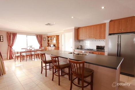 Property photo of 2 Whiteman Crescent Bertram WA 6167
