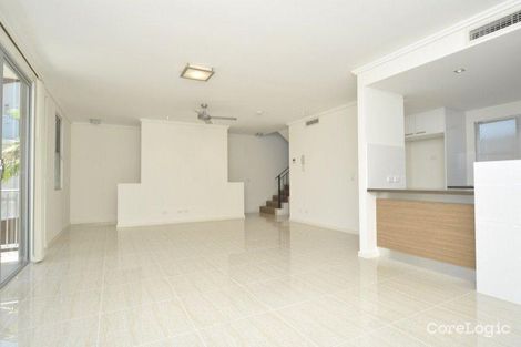 Property photo of John Lund Drive Hope Island QLD 4212