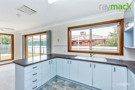 Property photo of 2/435 Schaefer Street Lavington NSW 2641