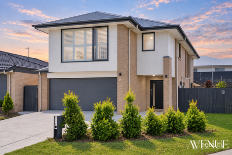 8 CARELLO ST, RIPLEY, QLD 4306