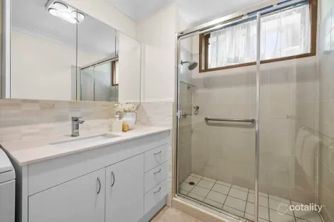Property photo of 20/60 Lambert Road Indooroopilly QLD 4068