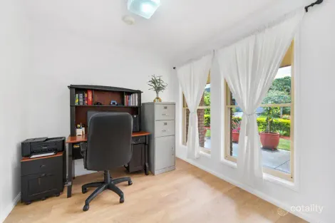 Property photo of 52 Tillbrook Street Chapel Hill QLD 4069