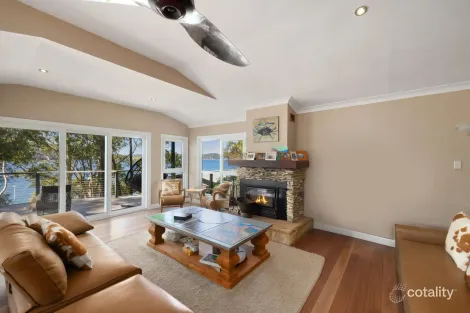 Property photo of 59 Robertson Road Scotland Island NSW 2105