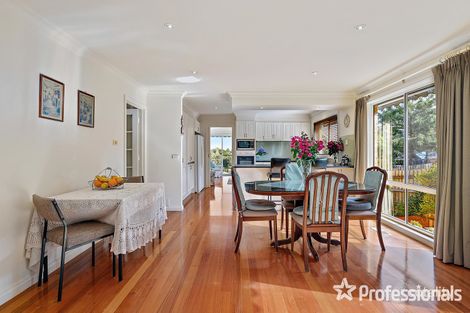 Property photo of 6 Kylie Close Mooroolbark VIC 3138