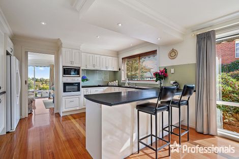 Property photo of 6 Kylie Close Mooroolbark VIC 3138