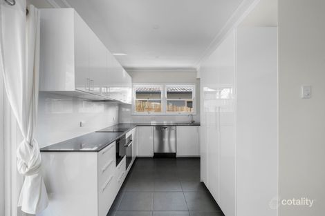 Property photo of 10 Blackstone Street Indooroopilly QLD 4068