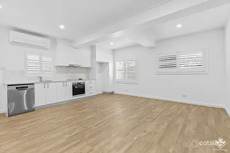 Property photo of 172 Broadmeadow Road Broadmeadow NSW 2292