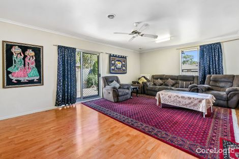 Property photo of 44 Green Valley Crescent Hampton Park VIC 3976