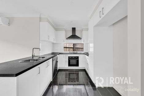 Property photo of 3/6 Charles Avenue Hallam VIC 3803