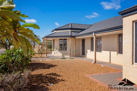 Property photo of 4 Castlefin Road Utakarra WA 6530