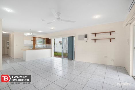 Property photo of 3/2-6 Lake Placid Road Caravonica QLD 4878