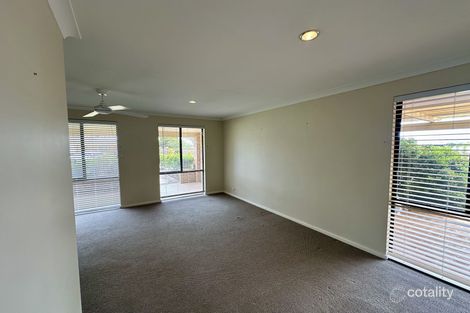 Property photo of 11 Fitzroy Place Heathridge WA 6027