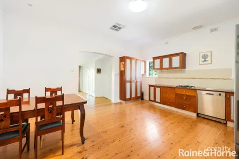 Property photo of 15 Levien Avenue East Tamworth NSW 2340