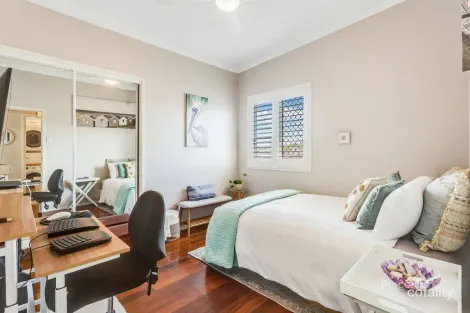 Property photo of 4/24 Thomas Street Clontarf QLD 4019