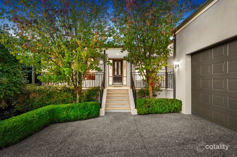 Property photo of 4 Anton Court Mooroolbark VIC 3138