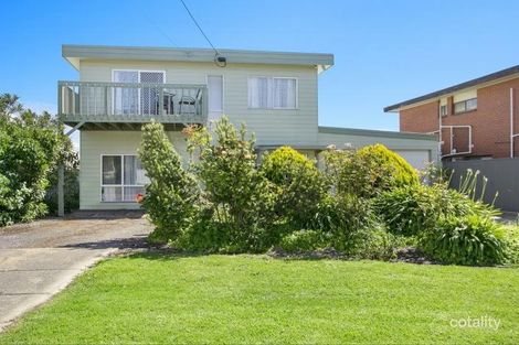 6 Clyde Ave, St Leonards, VIC 3223