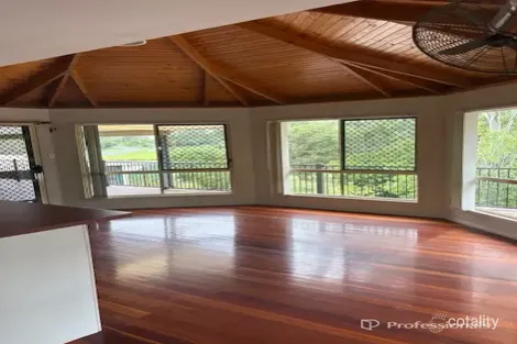 Property photo of 3 Protea Court Benaraby QLD 4680