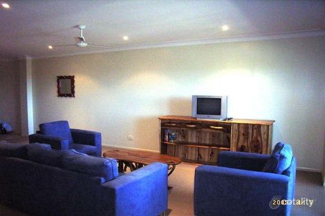 Property photo of 30/20-21 Pacific Parade Yamba NSW 2464