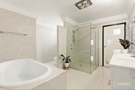 Property photo of 19 Parkview Grove Mount Ousley NSW 2519