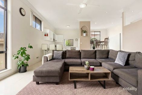 Property photo of 19 Parkview Grove Mount Ousley NSW 2519