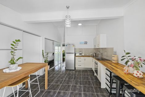 Property photo of 1/64 Oogar Street Alexandra Headland QLD 4572