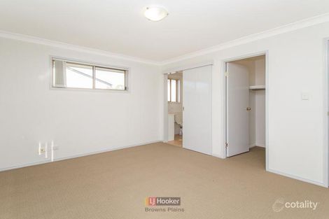 Property photo of 18 Pidgeon Boulevard Crestmead QLD 4132