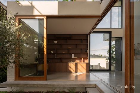 Property photo of 5 Monte Vista Court Broadbeach Waters QLD 4218