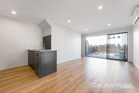 Property photo of 39 Stonewood Circuit Hadfield VIC 3046