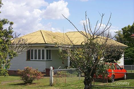 Property photo of 16 David Street Tennyson QLD 4105