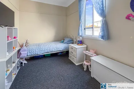 Property photo of 15 Stokes Circuit Taree NSW 2430