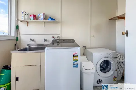 Property photo of 15 Stokes Circuit Taree NSW 2430