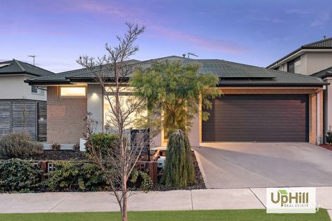 9 Leghorn Way, Clyde North, VIC 3978