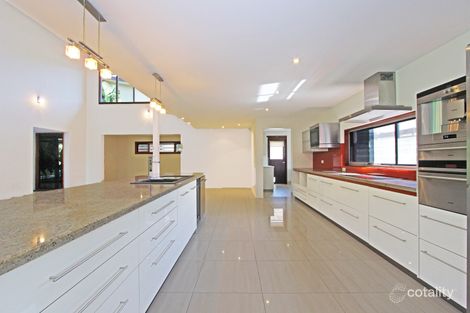 Property photo of 8 Lillian Road Palm Cove QLD 4879